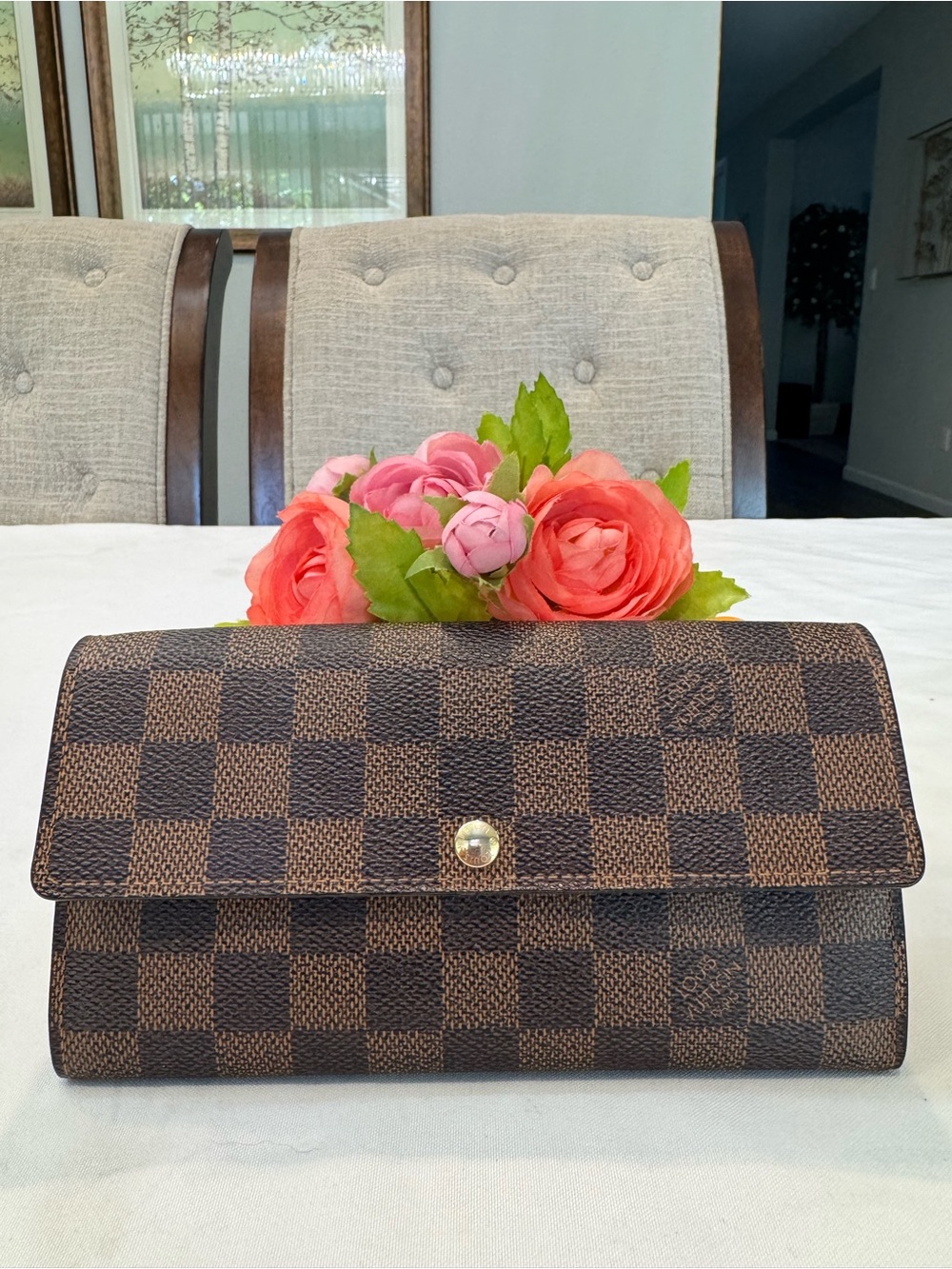 Authentic Louis Vuitton Damier Ebene Sarah Wallet